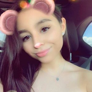 Meet your Posher, Katelyn